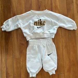 Nike Matching Outfit